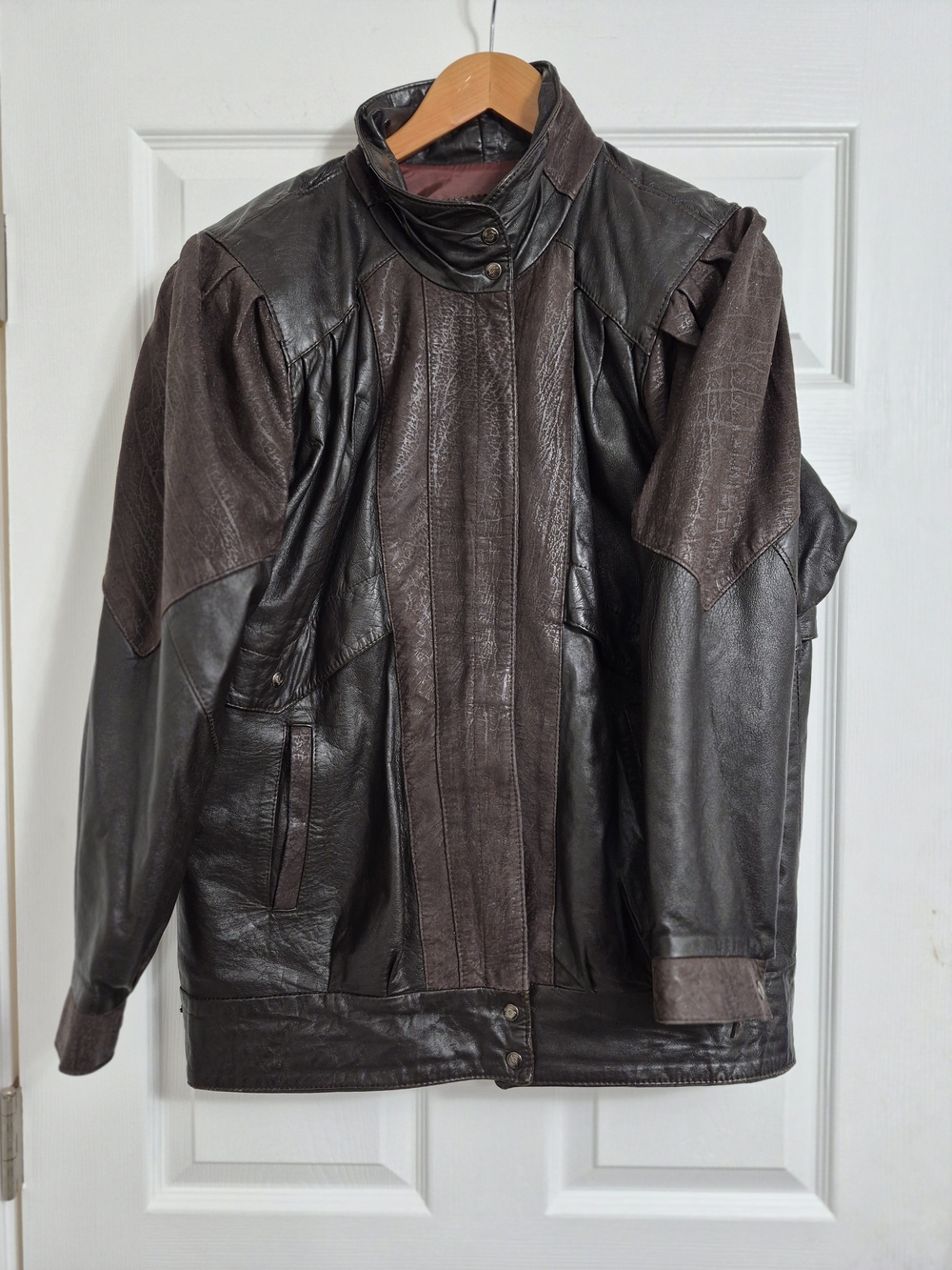 Vintage Dark Brown Leather Bomber Jacket